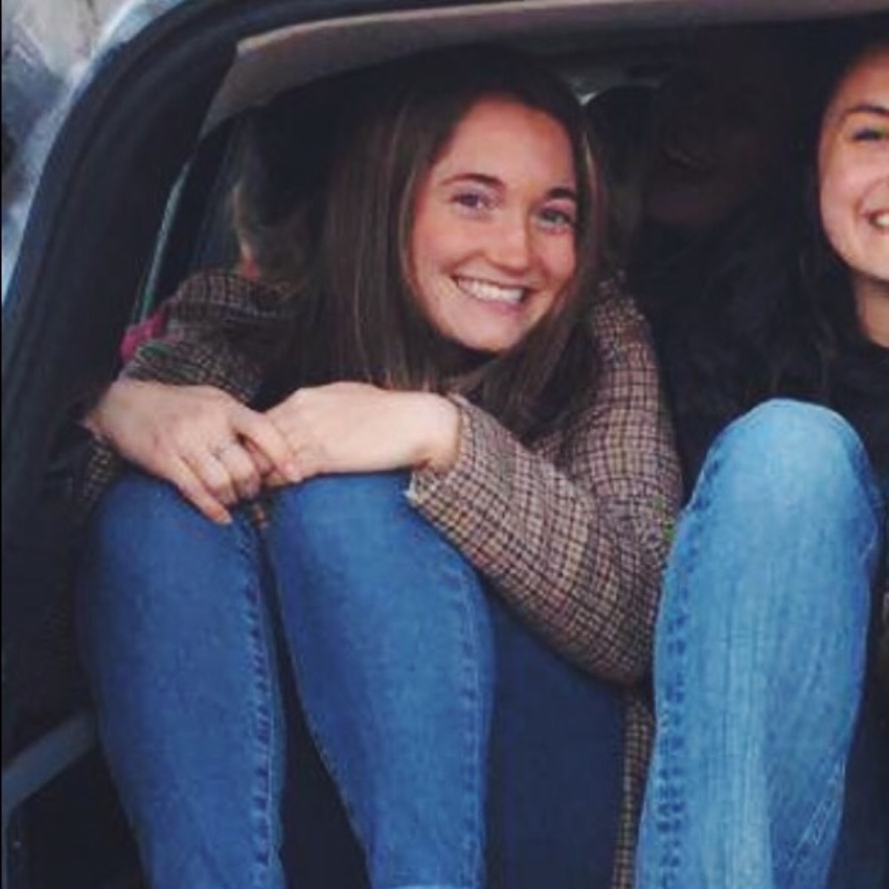 Meet your Posher, Maggie